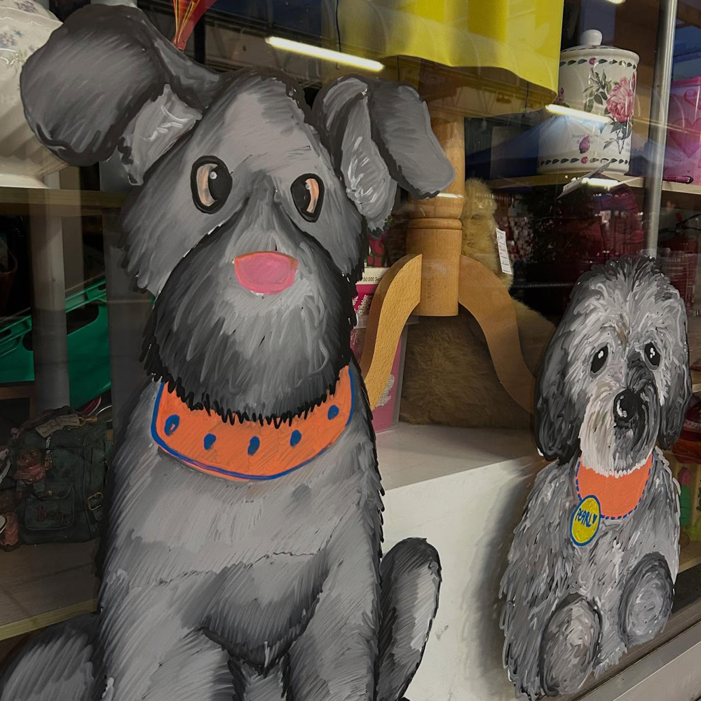 retail window art